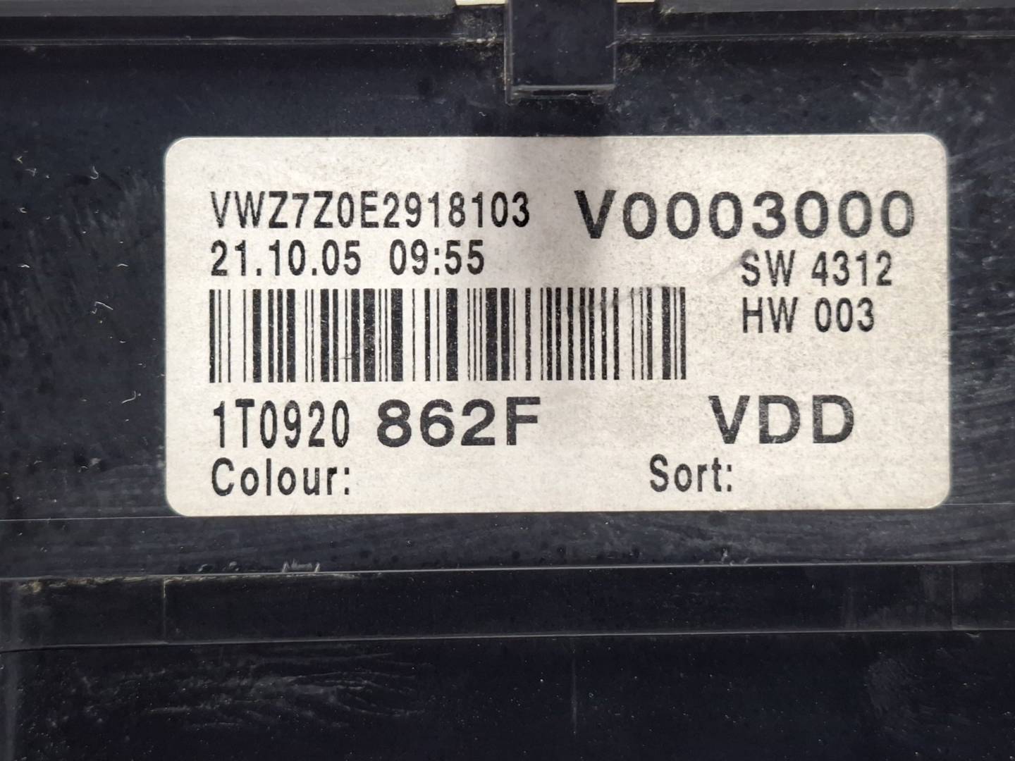 Foto 4 de Cuadro Instrumentos Volkswagen Golf V Berlina (1k1) (2003–2009)