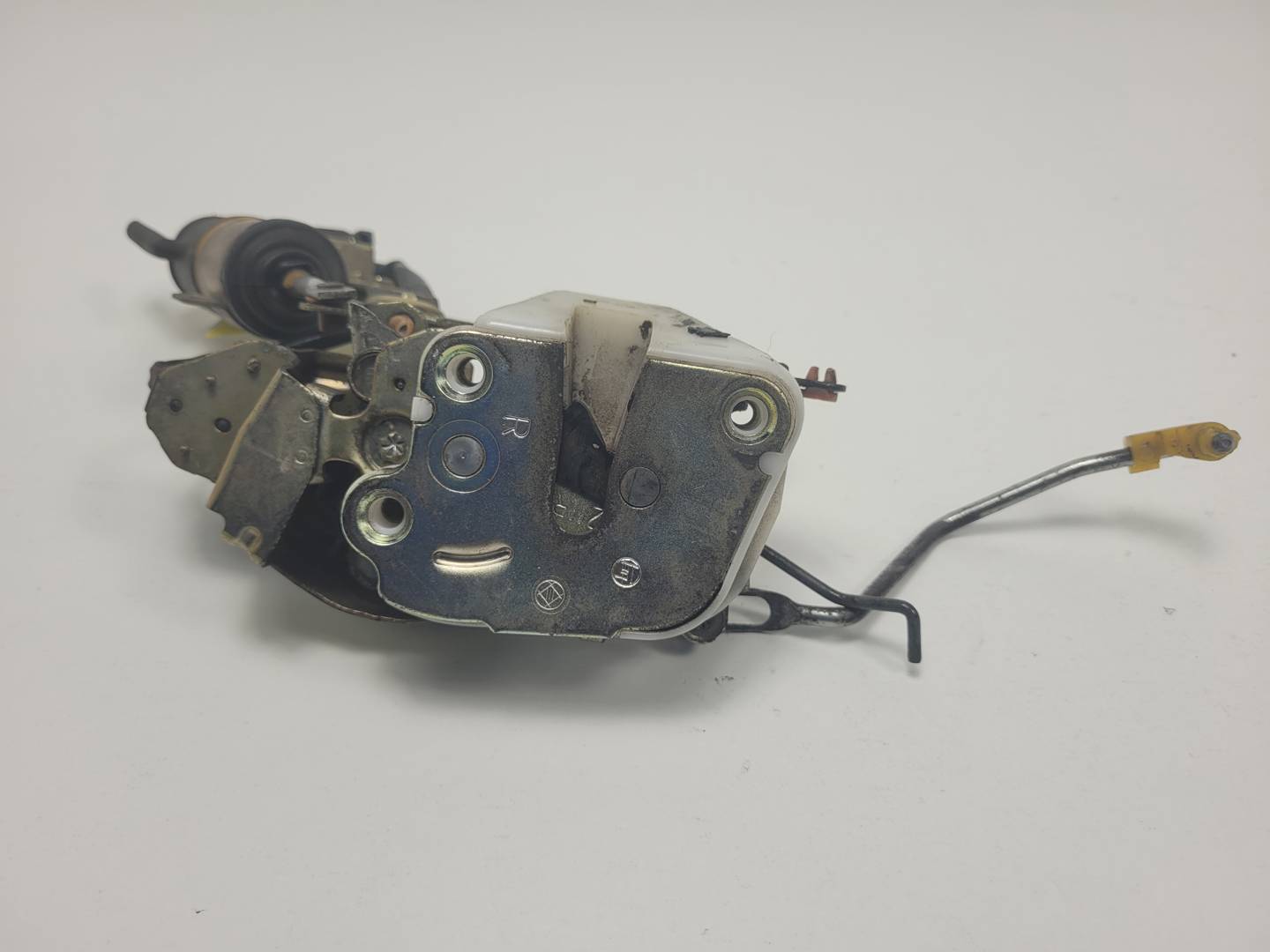 CERRADURA PUERTA DELANTERA DERECHA - TOYOTA - CELICA