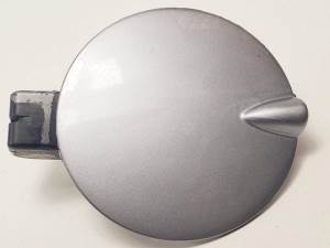 TAPA EXTERIOR COMBUSTIBLE 341869019 OPEL VECTRA C BERLINA Autodesguaces Alicante