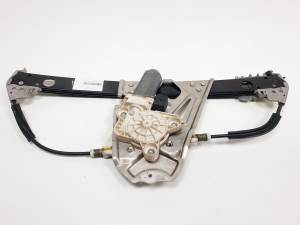 ELEVALUNAS TRASERO DERECHO A2207302046 MERCEDES CLASE S (W220) BERLINA Autodesguaces Alicante