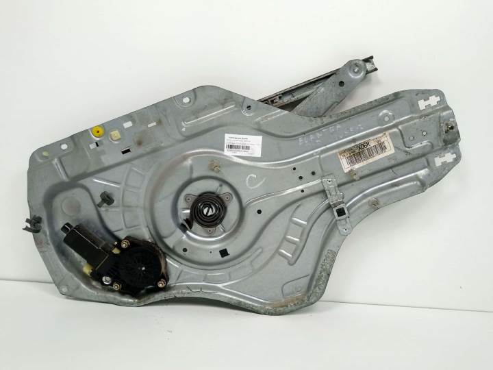 ELEVALUNAS DELANTERO DERECHO 8248020061AX HYUNDAI ELANTRA (XD) Autodesguaces Alicante