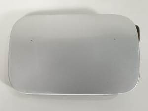 TAPA EXTERIOR COMBUSTIBLE A2105840339 MERCEDES CLASE E (W210) BERLINA Autodesguaces Alicante