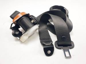 CINTURON SEGURIDAD TRASERO DERECHO 95403033R OPEL MOKKA (C76) Autodesguaces Alicante