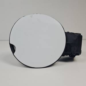 TAPA EXTERIOR COMBUSTIBLE 781200005R RENAULT MEGANE III BERLINA 5P Autodesguaces Alicante