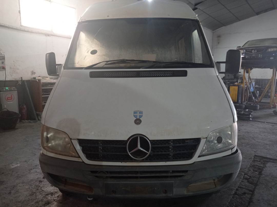 MERCEDES SPRINTER 02.00 -> CAJA CERRADA, TECHO ELEVADO (1999 - 2006)