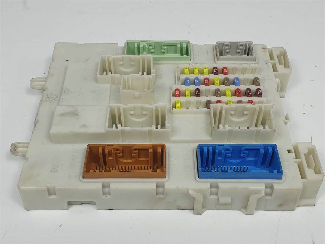 CAJA RELES / FUSIBLES - 97RI010012 - FORD - FOCUS LIM. (CB8)