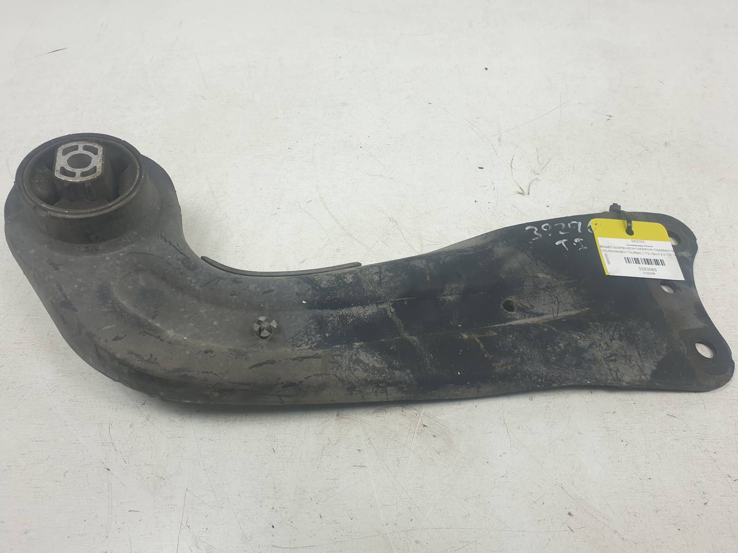 BRAZO SUSPENSION INFERIOR TRASERO IZQUIERDO - 1T0505225F - VOLKSWAGEN - TOURAN (1T3)