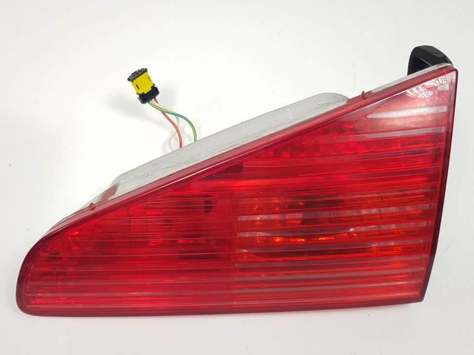 PILOTO TRASERO DERECHO INTERIOR - PEUGEOT - 607 (S1)