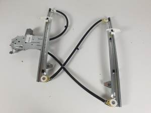 ELEVALUNAS DELANTERO DERECHO 0130821762 CITROEN BERLINGO (M59) Autodesguaces Alicante