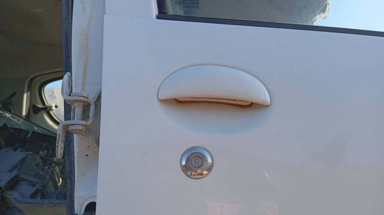 MANETA EXTERIOR DELANTERA DERECHA