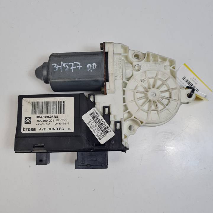 MOTOR ELEVALUNAS DELANTERO DERECHO 9648484680 CITROEN C5 BERLINA Autodesguaces Alicante