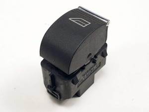 MANDO ELEVALUNAS DELANTERO DERECHO BM5T14529AA FORD C-MAX (CB7) Autodesguaces Alicante