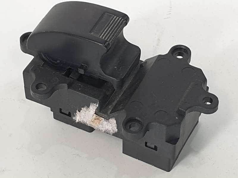 MANDO ELEVALUNAS TRASERO DERECHO - HONDA - ACCORD BERLINA (CG7-9/CH1-7)