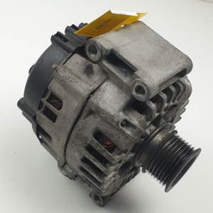 ALTERNADOR A0009067500 MERCEDES CLASE C (W204) BERLINA Autodesguaces Alicante