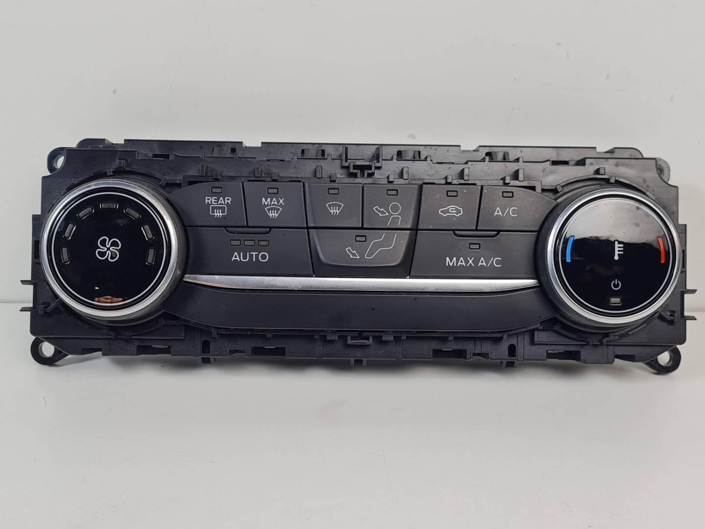 Klimabedienteil - MN1T18C612AD - FORD - ECOSPORT (CR6)