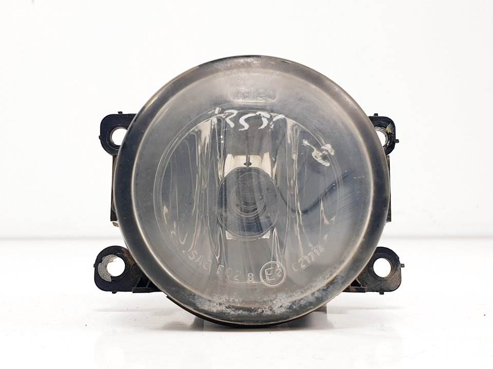 Feu antibrouillard gauche - 8200074008 - RENAULT - SCENIC II (X84,JM)