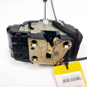 CERRADURA PUERTA TRASERA DERECHA NISSAN MURANO (Z50) Autodesguaces Alicante