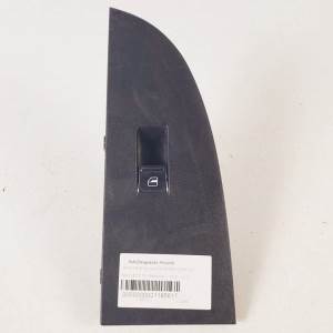 MANDO ELEVALUNAS DELANTERO DERECHO 1P1867172 SEAT LEON (1P1) Autodesguaces Alicante
