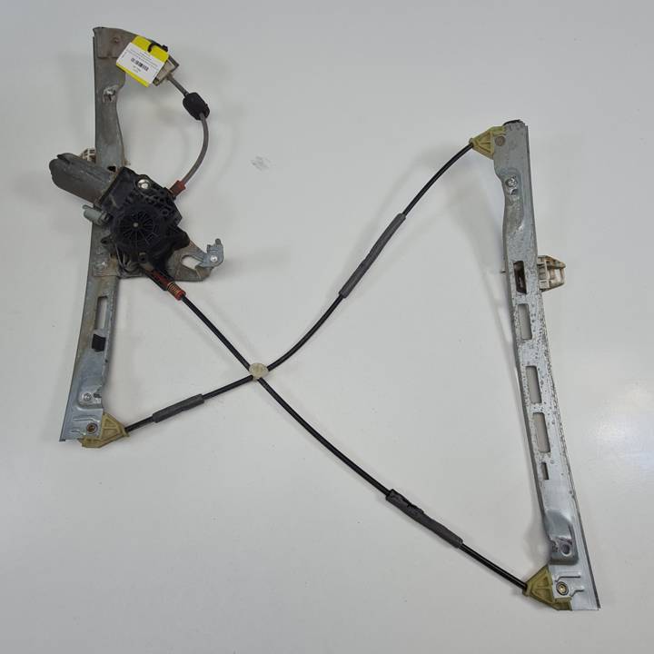 ELEVALUNAS DELANTERO IZQUIERDO PEUGEOT 206 SW Autodesguaces Alicante