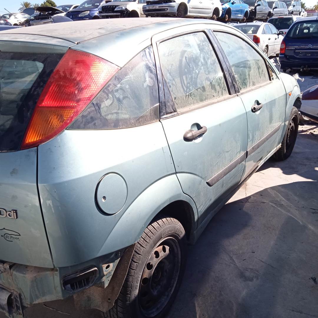 FORD FOCUS BERLINA (CAK) (1998 - 2005)