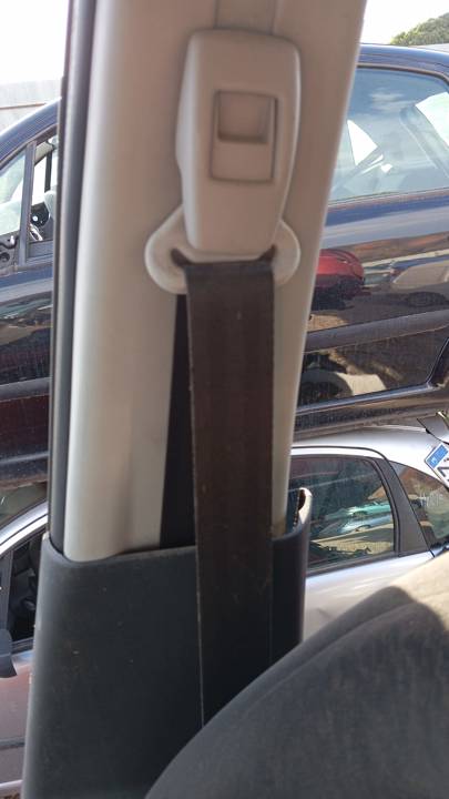 CINTURON SEGURIDAD DELANTERO DERECHO