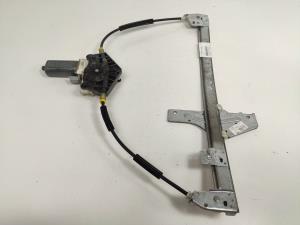 ELEVALUNAS DELANTERO DERECHO 9634457280 PEUGEOT 307 (S1) Autodesguaces Alicante