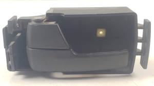 MANETA INTERIOR DELANTERA IZQUIERDA 2T14V266A63CG FORD TOURNEO CONNECT (TC7) Autodesguaces Alicante