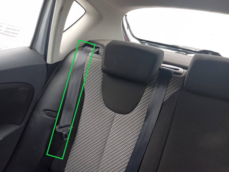 CINTURON SEGURIDAD TRASERO DERECHO