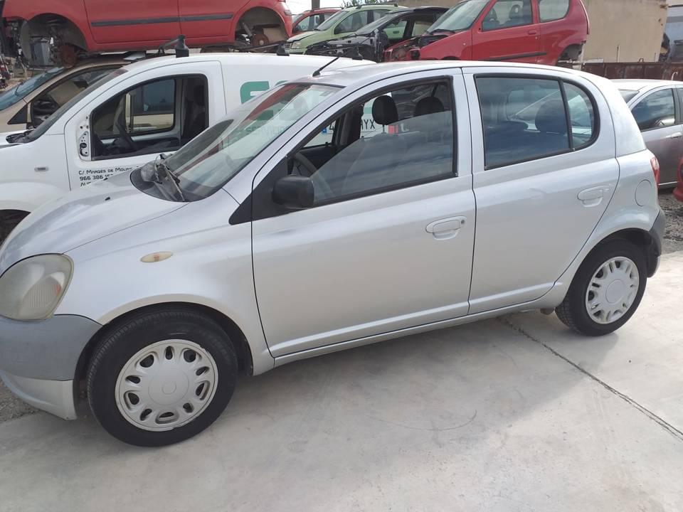 MANETA EXTERIOR DELANTERA IZQUIERDA