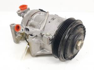 COMPRESOR AIRE ACONDICIONADO GE4472604202 TOYOTA YARIS Autodesguaces Alicante