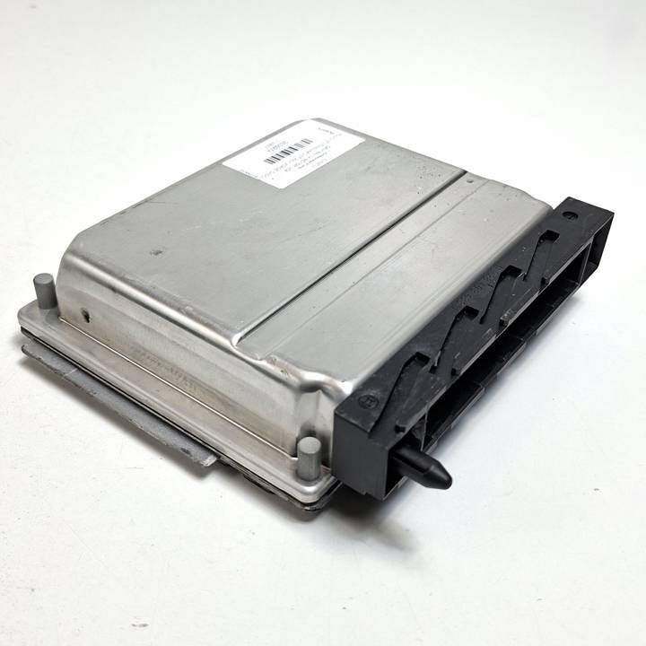 CENTRALITA MOTOR UCE 0261207712 VOLVO V70 FAMILIAR Autodesguaces Alicante