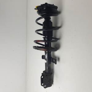 AMORTIGUADOR DELANTERO IZQUIERDO 8200675732 RENAULT MODUS Autodesguaces Alicante