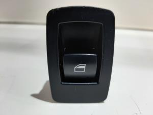 MANDO ELEVALUNAS DELANTERO DERECHO 159399002635C BMW SERIE 3 BERLINA (E90) Autodesguaces Alicante