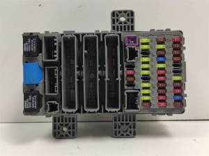 CAJA RELES / FUSIBLES 2RN0D5GG HONDA CIVIC BERLINA 5 (FK) Autodesguaces Alicante
