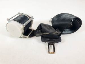 CINTURON SEGURIDAD TRASERO DERECHO 1Q0857806 VOLKSWAGEN EOS (1F7) Autodesguaces Alicante