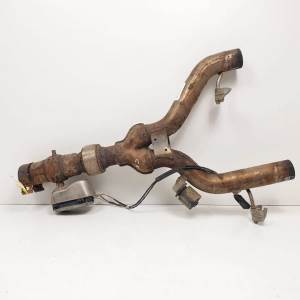 TUBO ESCAPE CENTRAL HK835E218JB LAND ROVER RANGE ROVER VELAR Autodesguaces Alicante