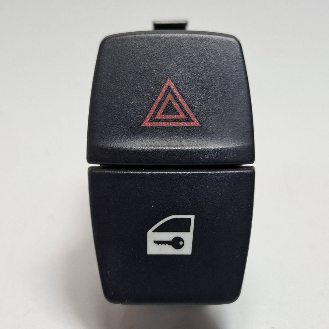 Bouton warning - 6131923178603 - BMW - SERIE 3 TOURING (F31)