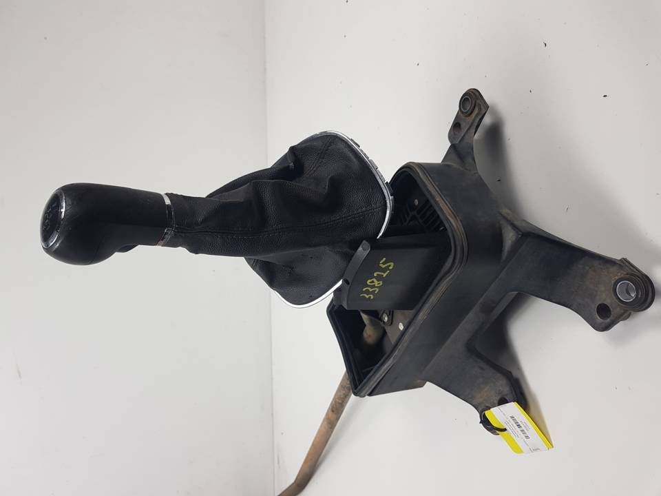 PALANCA CAMBIO 009123011 OPEL CORSA D Autodesguaces Alicante