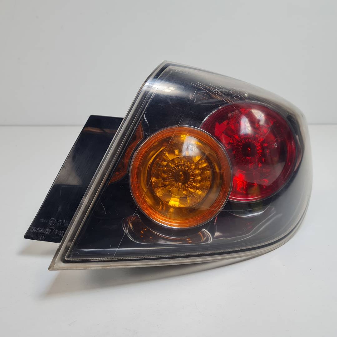 PILOTO TRASERO DERECHO - P6312 - MAZDA - 3 BERLINA (BK)
