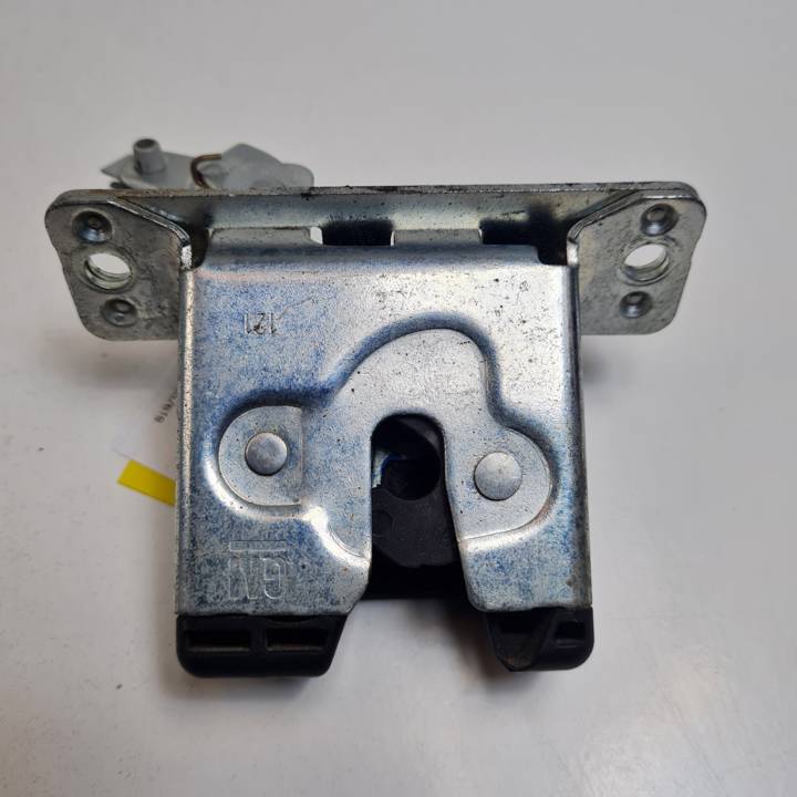 CERRADURA MALETERO / PORTON 90534769 OPEL CORSA C Autodesguaces Alicante