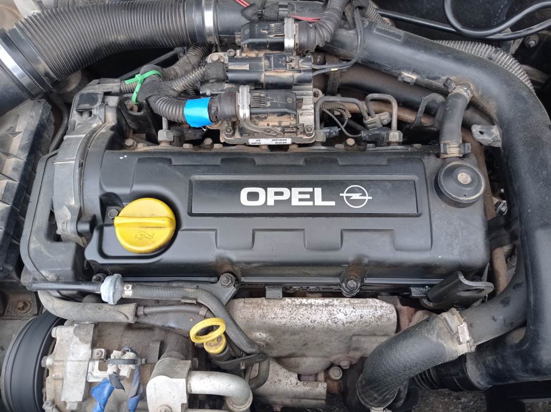 OPEL CORSA C (2000 - 2003)