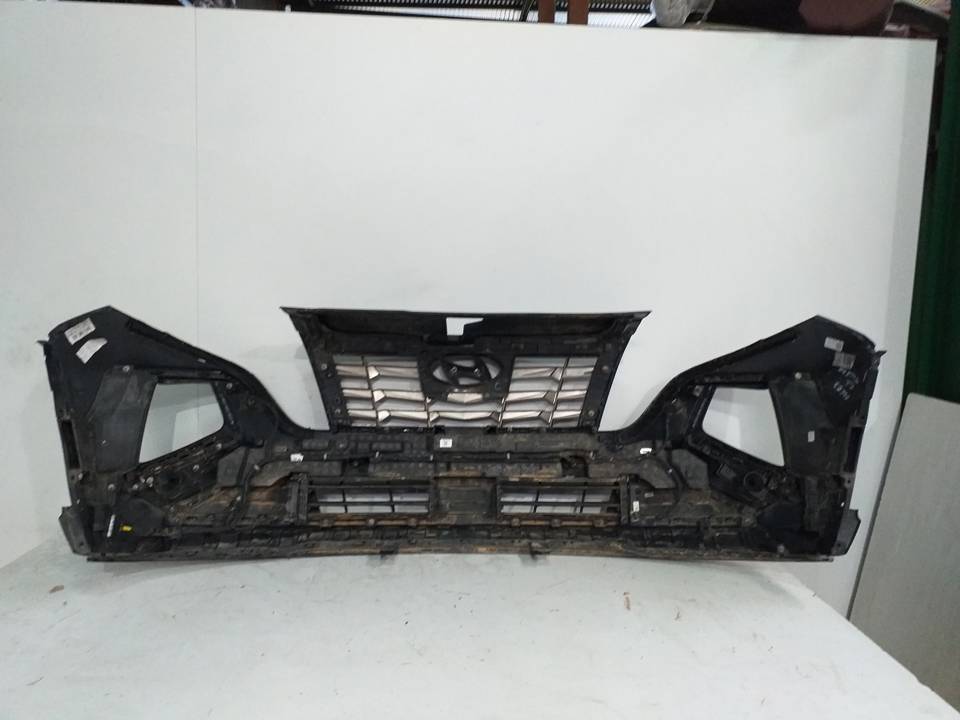 PARAGOLPES DELANTERO