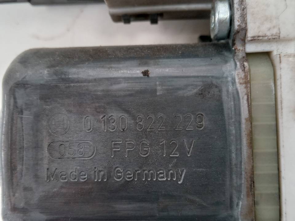 MOTOR ELEVALUNAS DELANTERO IZQUIERDO