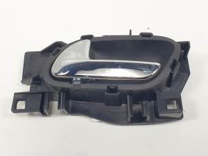 MANETA INTERIOR TRASERA IZQUIERDA 9683446877 PEUGEOT 3008 (T84) Autodesguaces Alicante