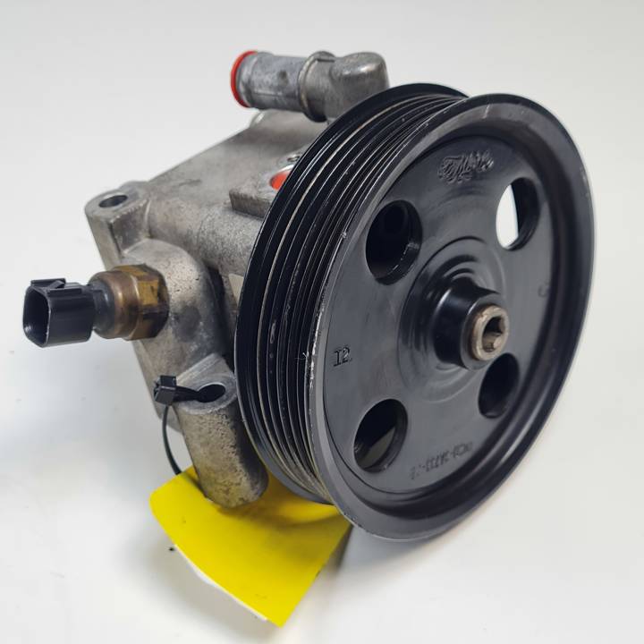 BOMBA DIRECCION BV613A696AB FORD FOCUS LIM. (CB8) Autodesguaces Alicante