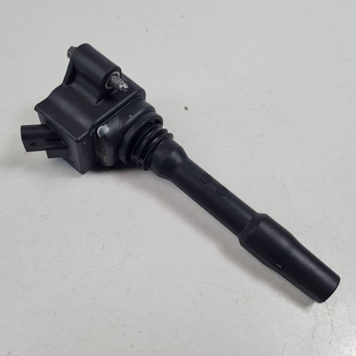 BOBINA ENCENDIDO 864336004 BMW 1 F20 LCI Autodesguaces Alicante