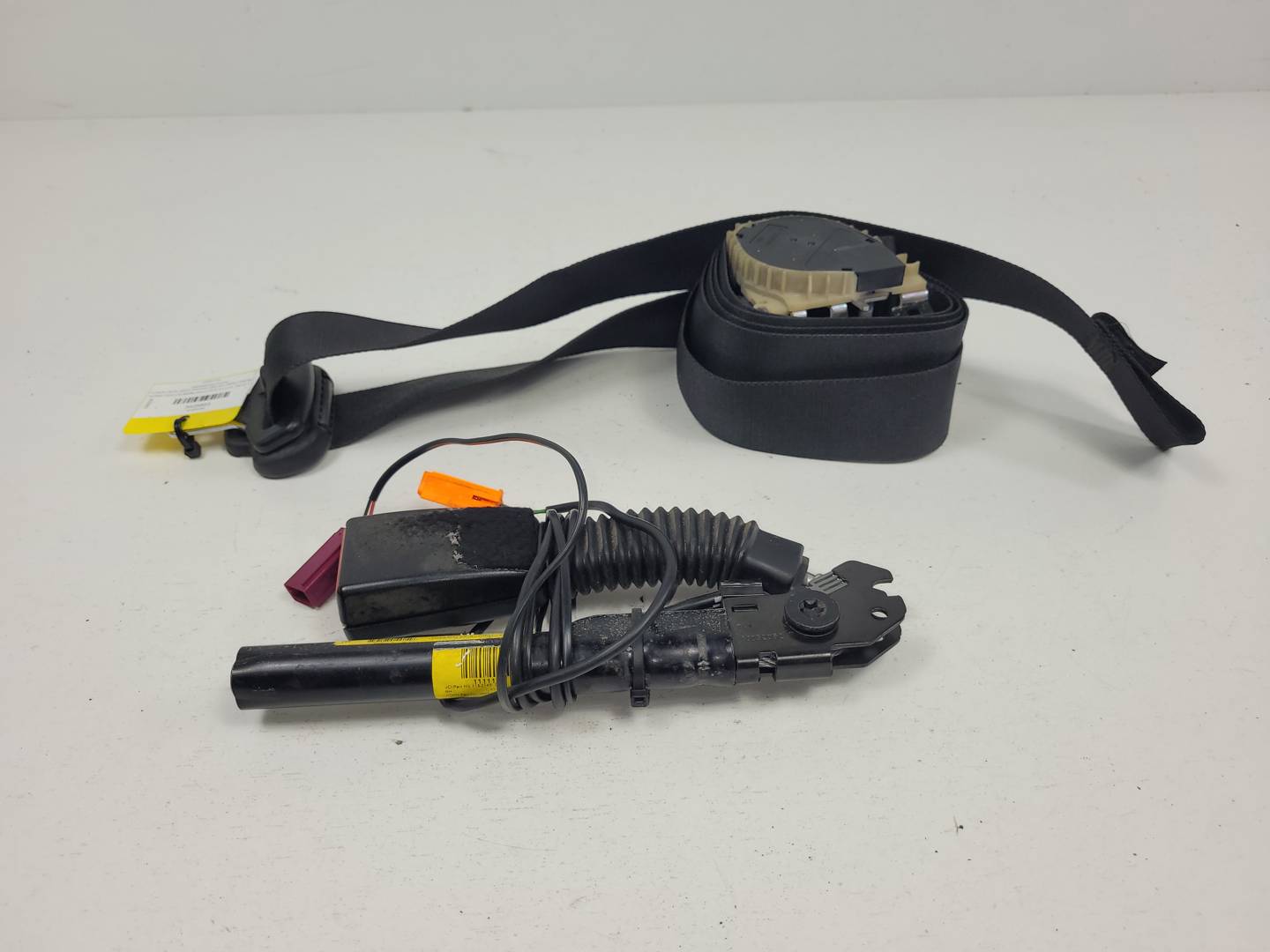 CINTURON SEGURIDAD DELANTERO DERECHO - 4M51B61294AM - FORD - FOCUS LIM. (CB4)