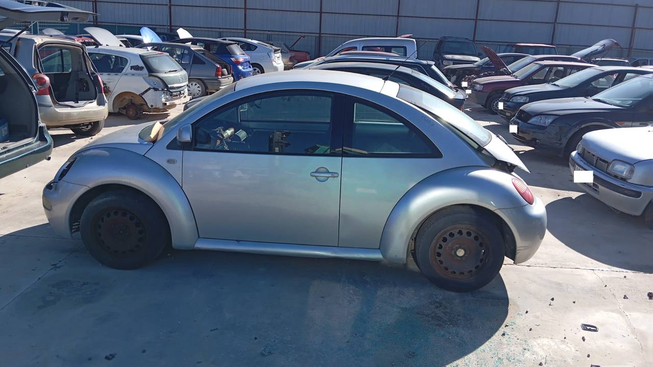Imagen del vehículo VOLKSWAGEN NEW BEETLE (9C1/1C1)