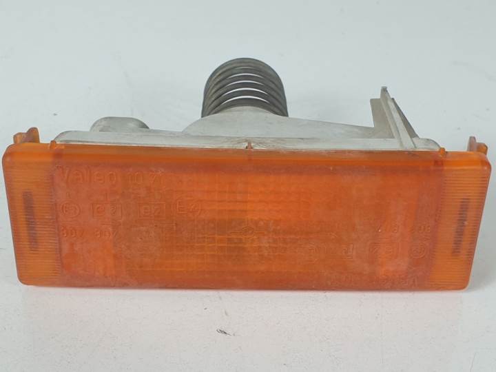 PILOTO DELANTERO DERECHO