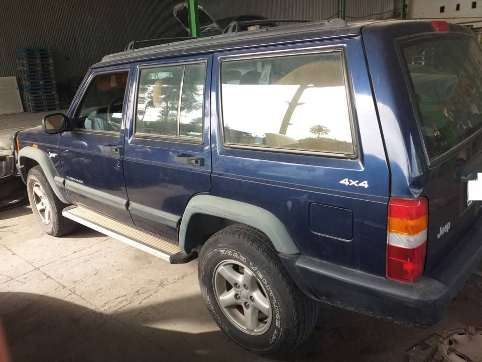 TAPA EXTERIOR COMBUSTIBLE